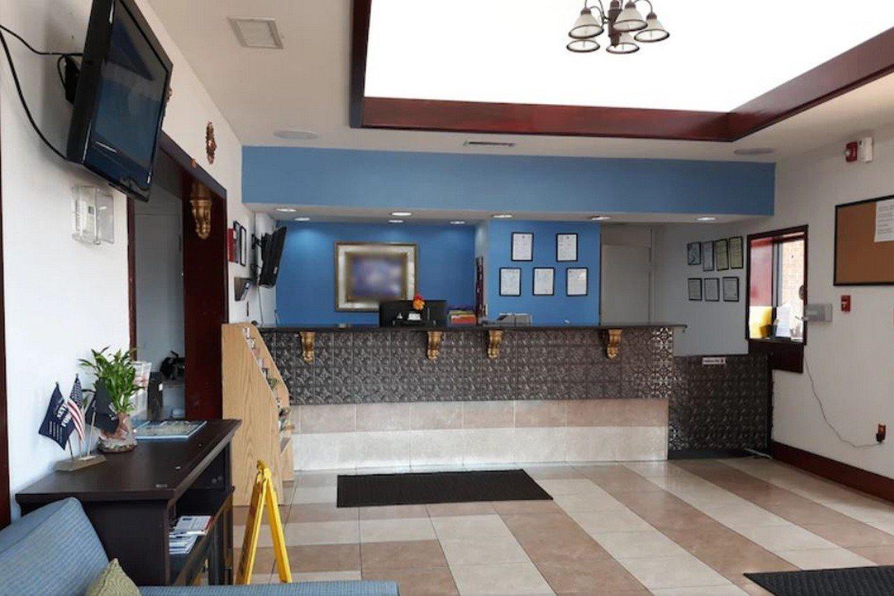 Americas Best Value Inn Stockbridge Exteriér fotografie