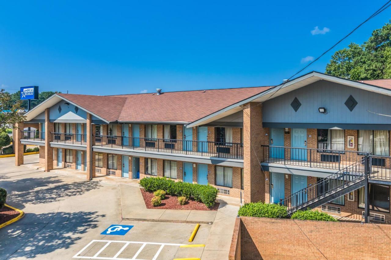 Americas Best Value Inn Stockbridge Exteriér fotografie