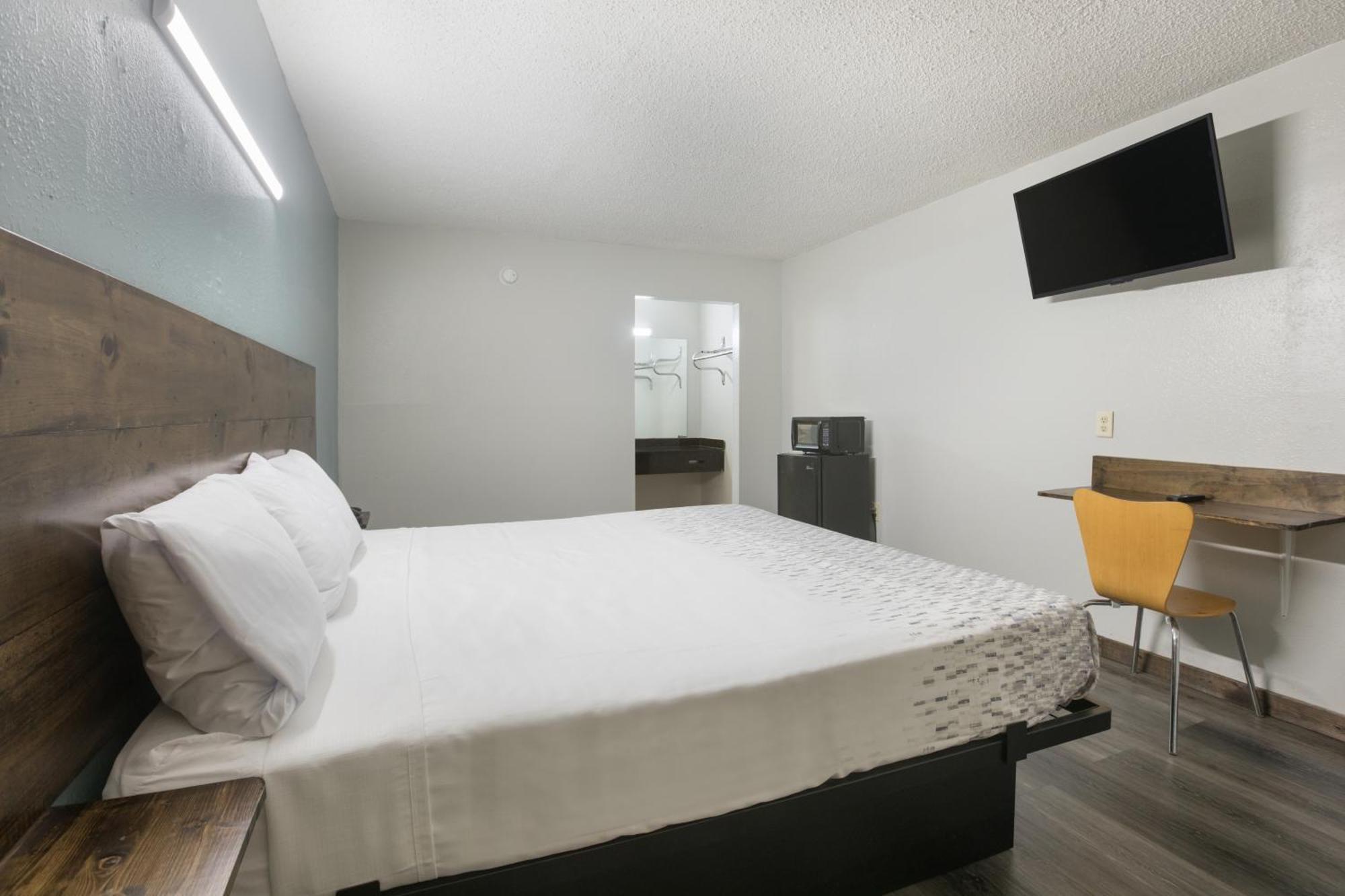 Americas Best Value Inn Stockbridge Pokoj fotografie