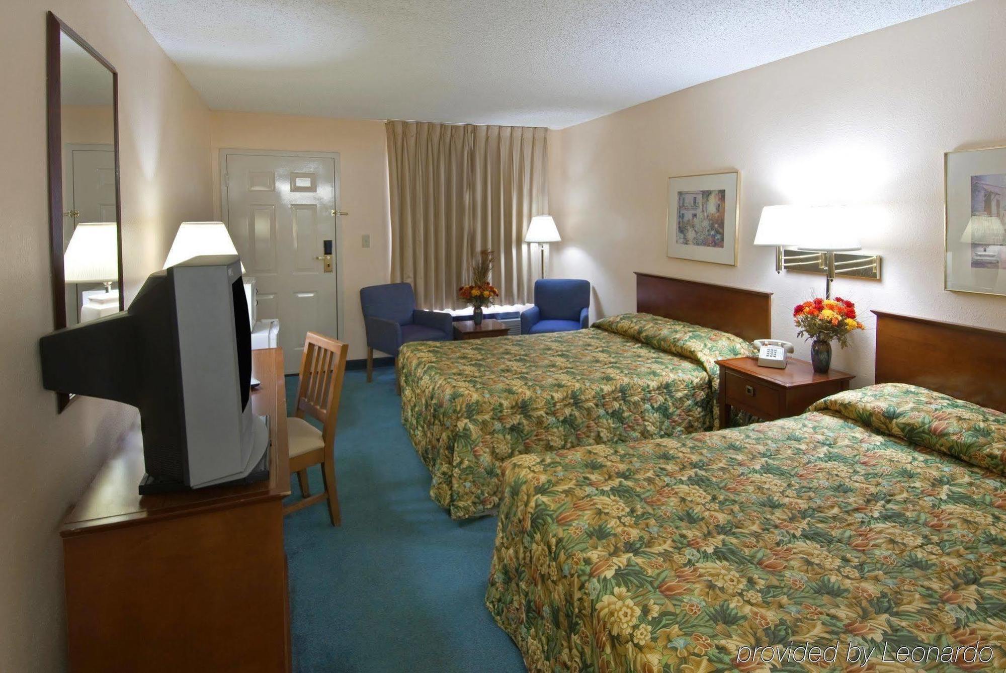 Americas Best Value Inn Stockbridge Pokoj fotografie